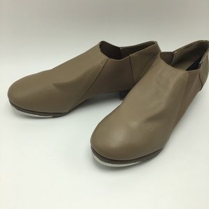 Leo's slip on jazz tap shoes suntan tan leather 5M